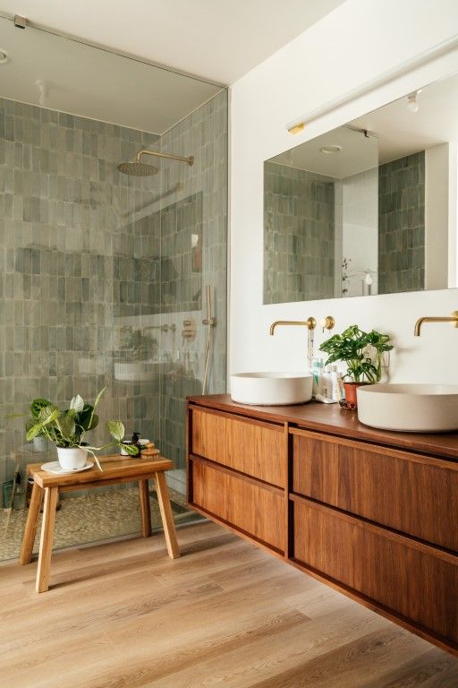 The Power of Steam Cleaners and Steam Mops for a Sparkling Clean Home
